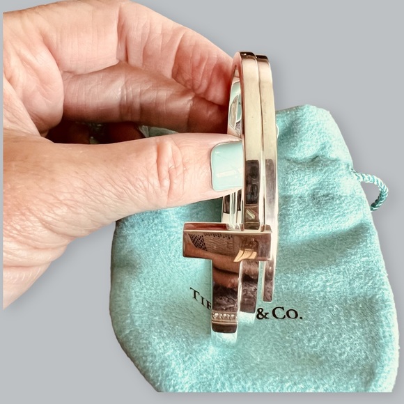 *SOLD* Authentic Tiffany & Co Diamond Square Wrap Bracelet SIZE MEDIUM - Picture 8 of 14